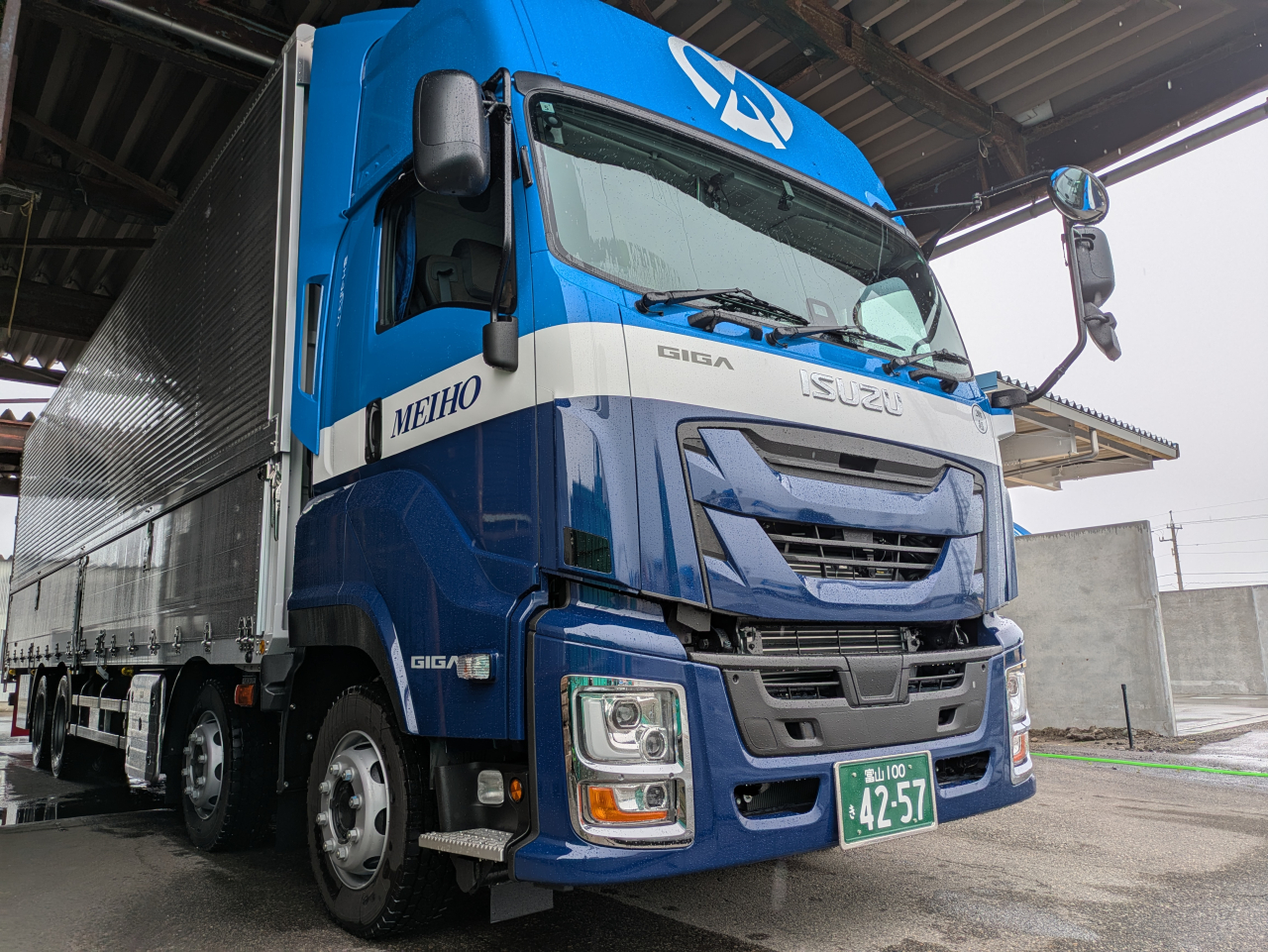 新車１台導入