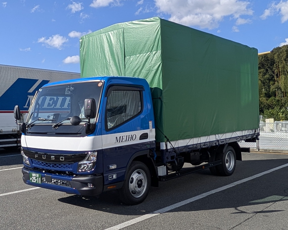 新車（2t）導入しました。